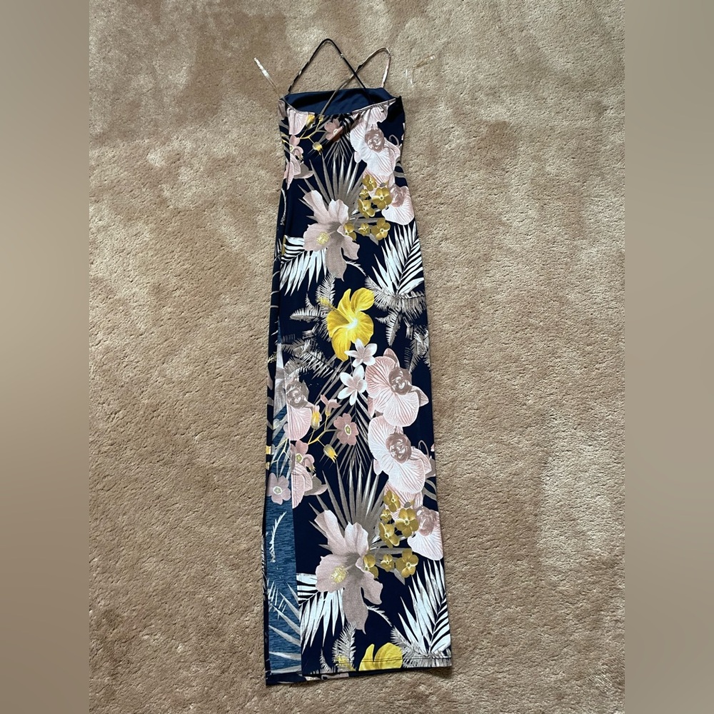 Windsor dress - Picture 2 of 2